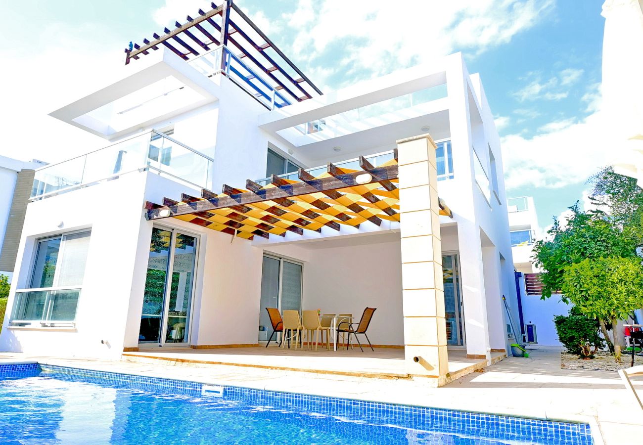 Villa in Coral Bay - Villa Ana