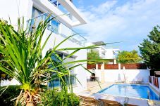 Villa in Coral Bay - Villa Ana