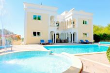Villa in Coral Bay - Villa Ivory Mansion