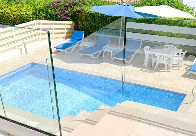 Villa in Coral Bay - Villa Jasmin Villa in Coral Bay - Villa Jasmin