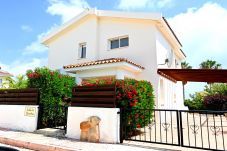 Villa in Coral Bay - Villa Demetra