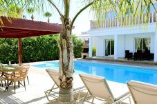 Villa in Coral Bay - Villa Demetra