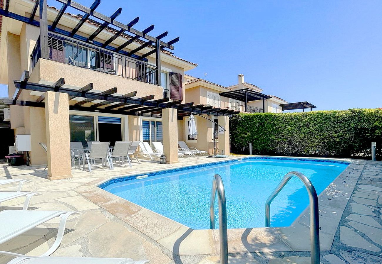 Villa in Coral Bay - Villa Adeline