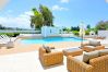 Villa in Coral Bay - Cecilia Coral